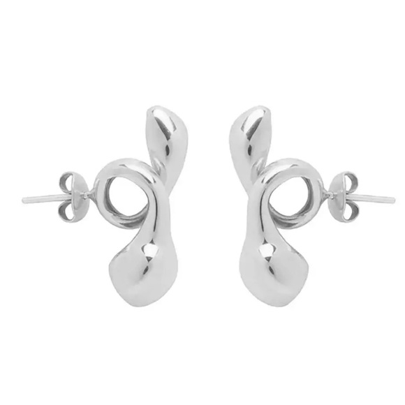 ✨✨ Silver or Gold Wireless Hold  Earring✨✨ - Picture 3 of 6